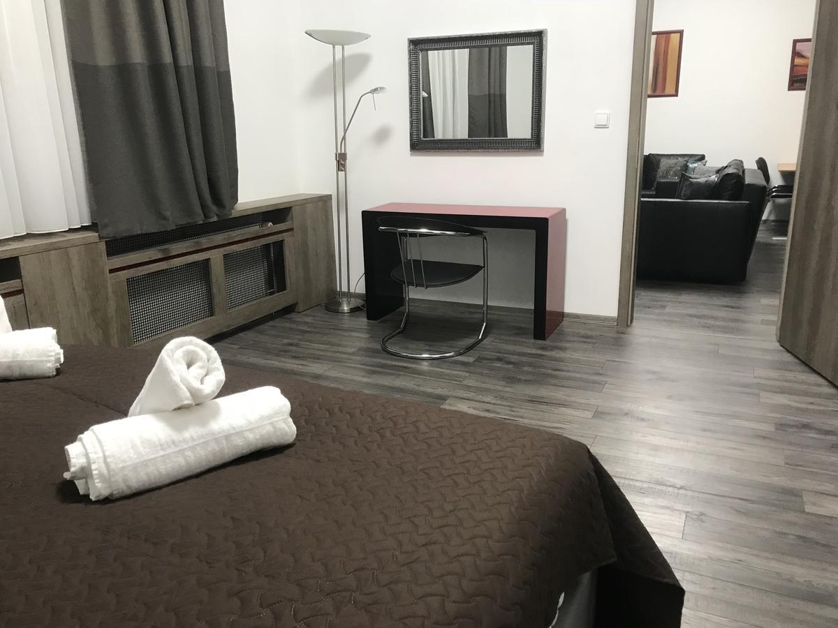Old Town Boutique Apartments Liberec Ngoại thất bức ảnh
