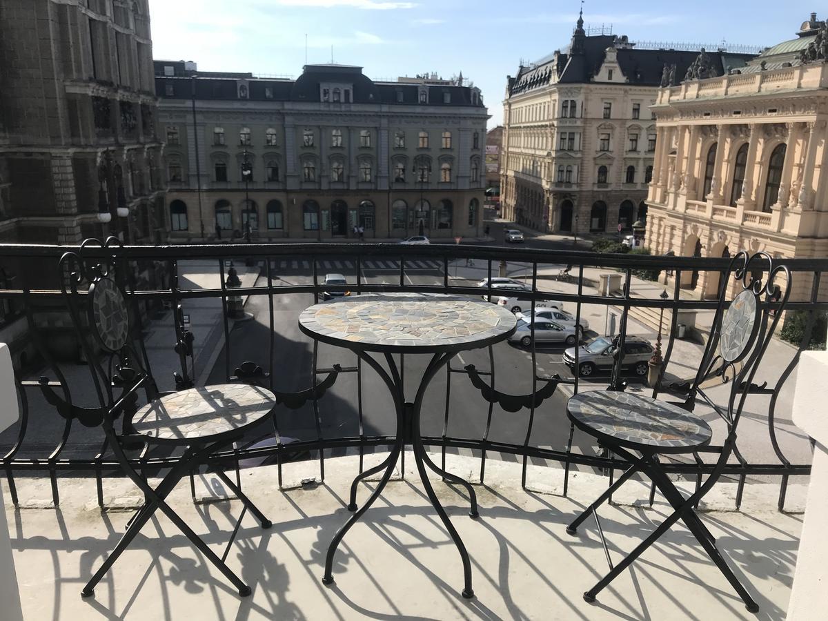 Old Town Boutique Apartments Liberec Phòng bức ảnh