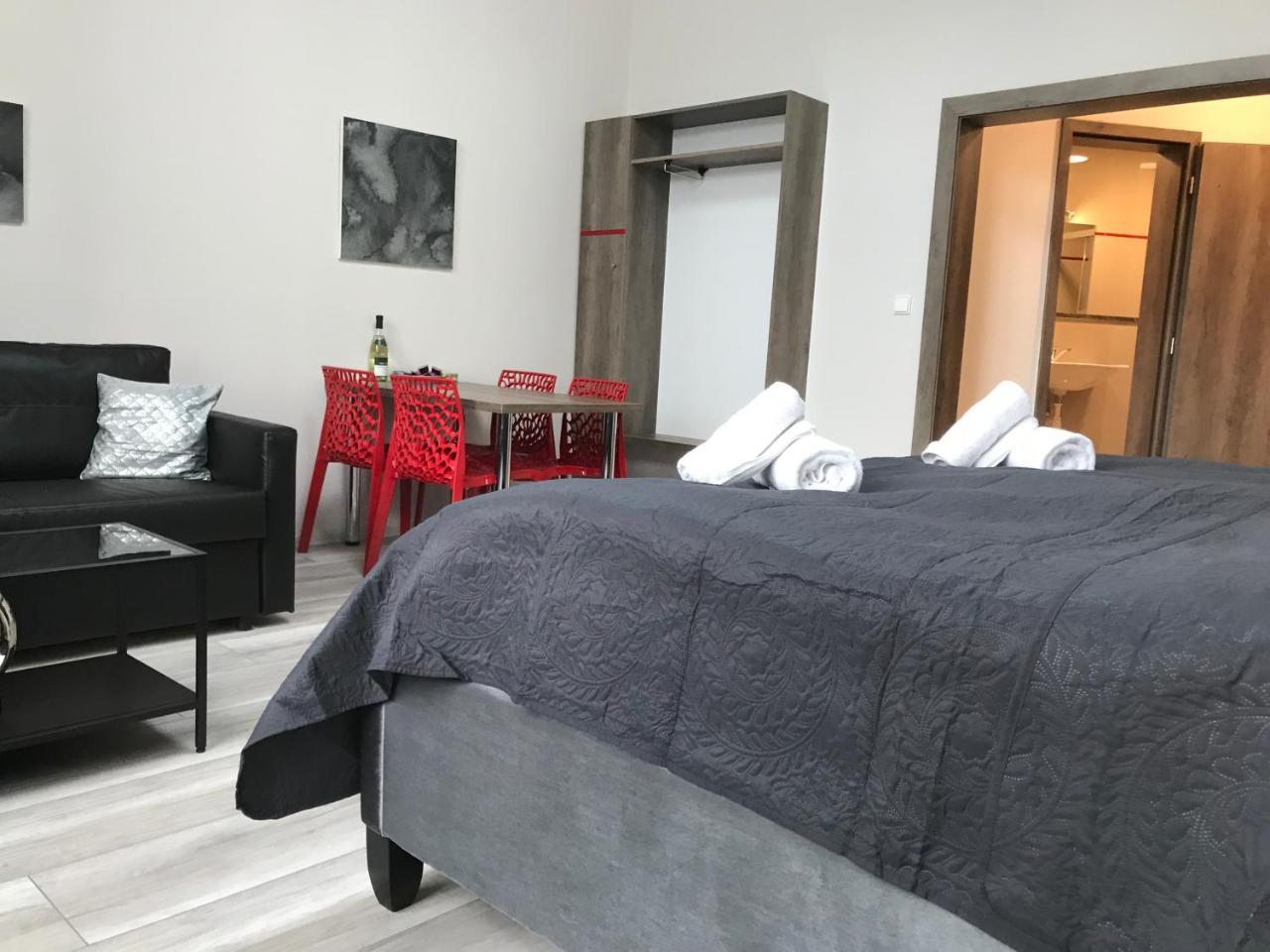 Old Town Boutique Apartments Liberec Ngoại thất bức ảnh
