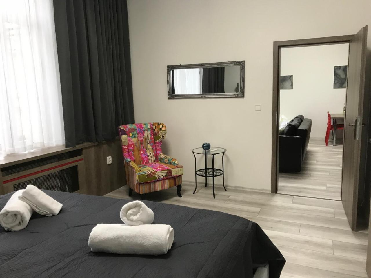 Old Town Boutique Apartments Liberec Ngoại thất bức ảnh