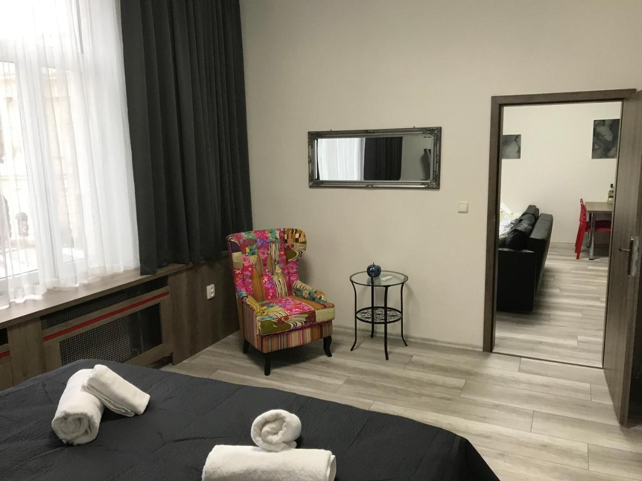 Old Town Boutique Apartments Liberec Ngoại thất bức ảnh